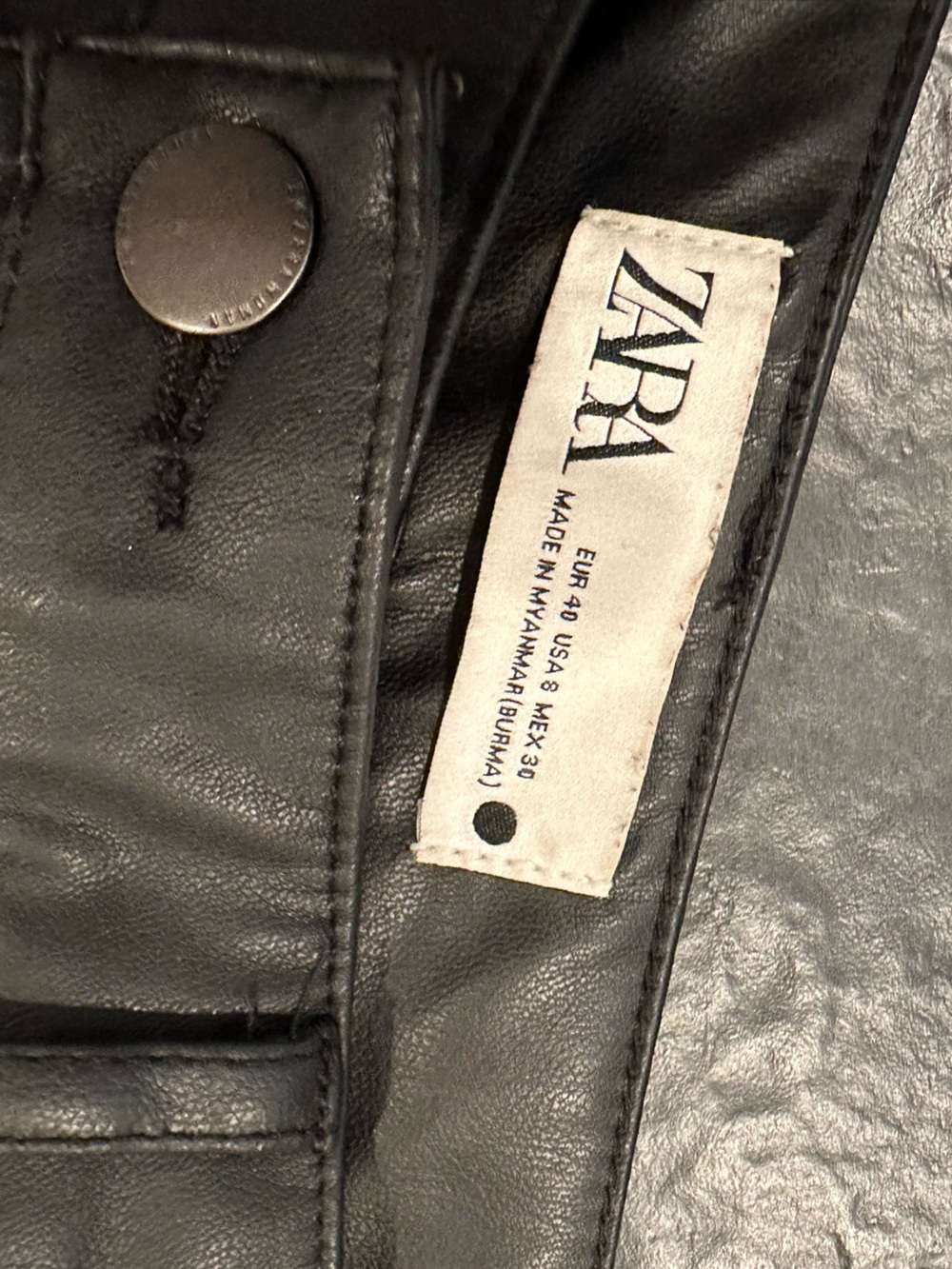 Zara Black Faux Leather Pants - Picture 3 of 7